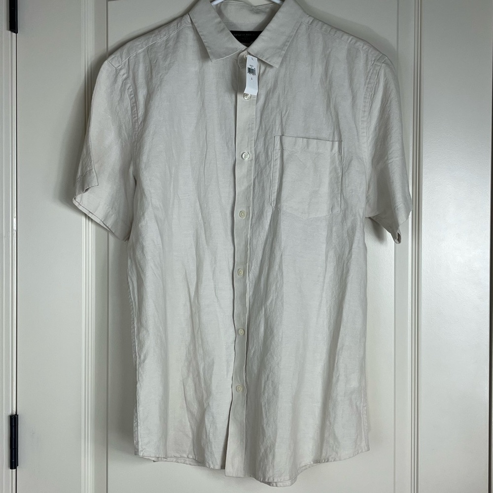Banana Republic Cream Casual Button Down Shirt